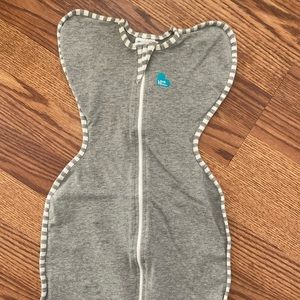 Love to dream swaddle size small